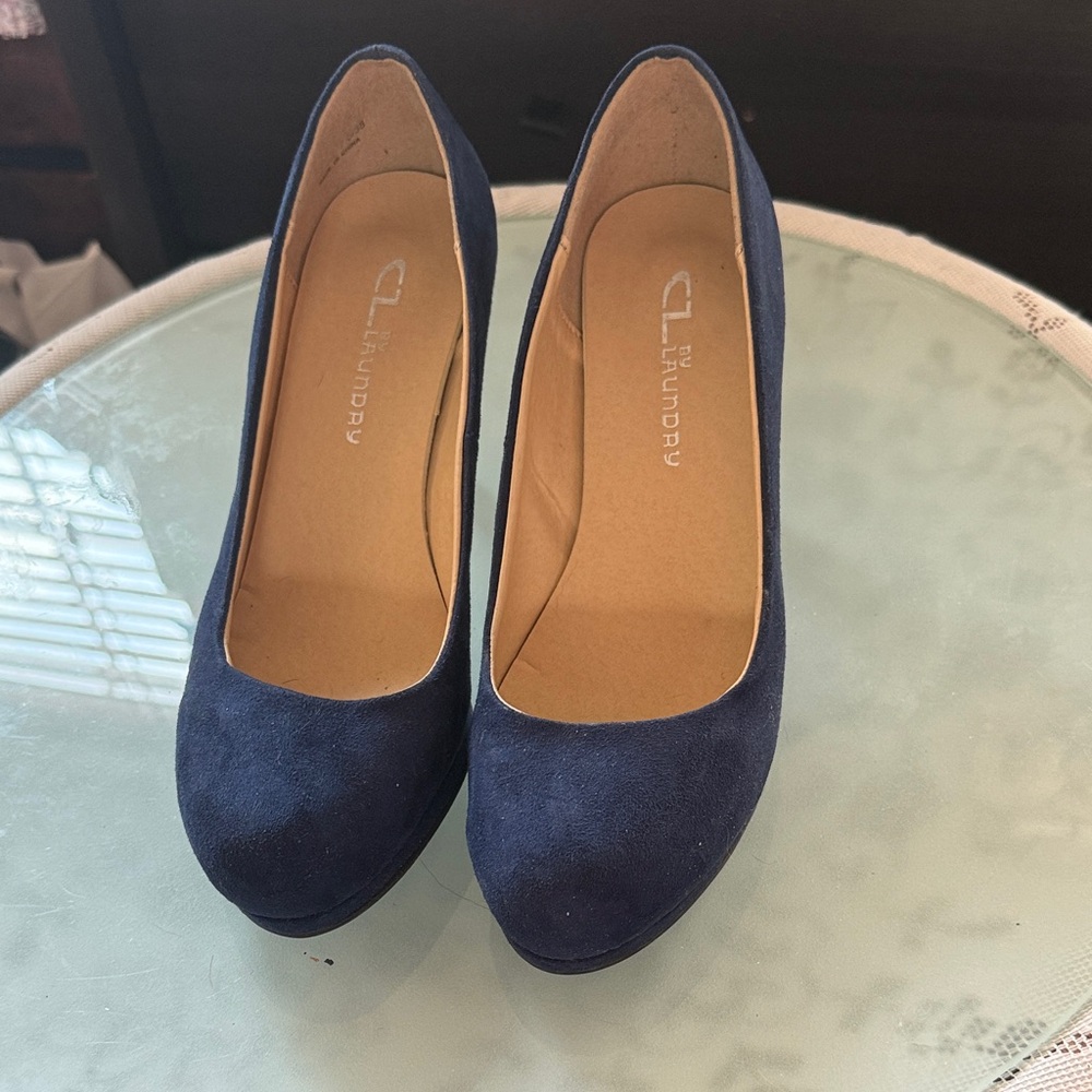 CL by Laundry Women's Navy Heels